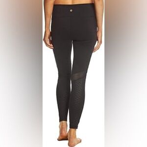 Size L Manduka Yoga Leggings NWT